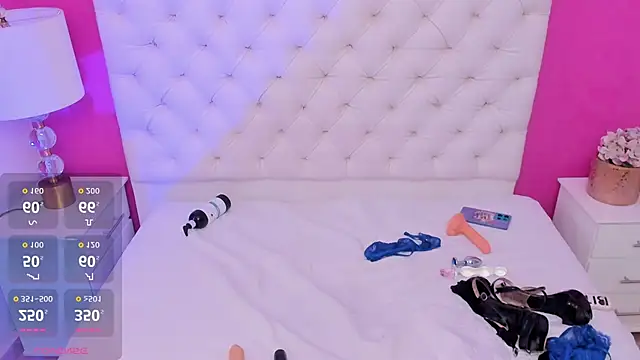 HollyBloom_ – Live XXX-chat