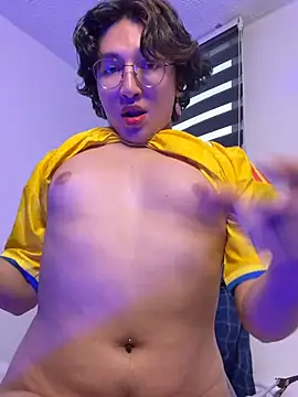 -BlueOpal-'s Live XXX Chat