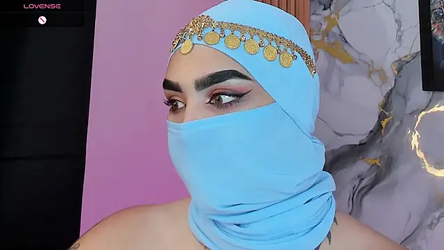 Maissa_Alabi Adlı Modelin Canlı XXX Sohbeti