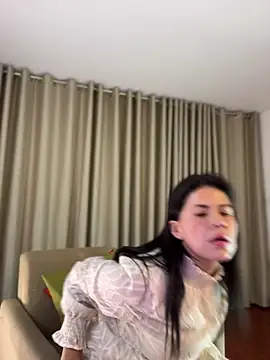XXX chat uživo modela Zandrina
