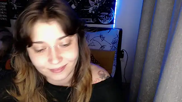 Chat XXX ao vivo de AlienforTwenty