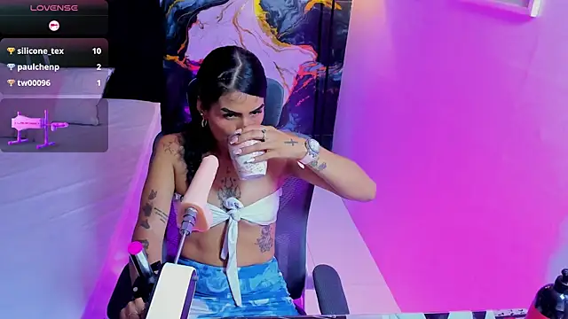 Alanna_Wild Chat XXX live