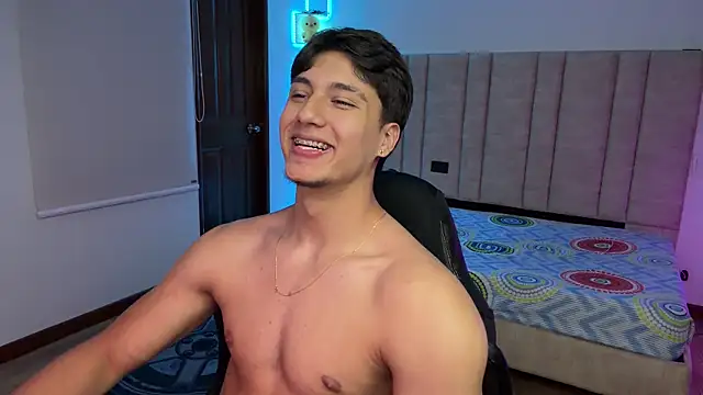 Chat XXX en directo de CHRIS_MORGAN1