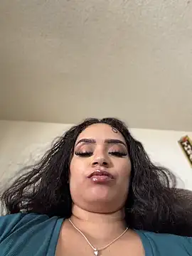 Chatroom XXX en direct de CarmelaAnthony