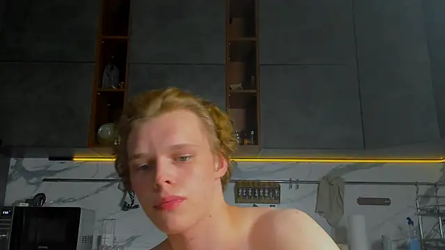 Ken0rDI Live XXX-chat