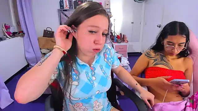Chat +18 de Luna_Analya ao vivo