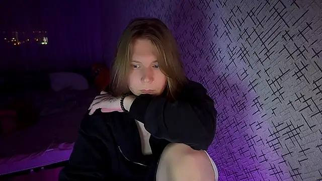 Hirtay 라이브 XXX 채팅