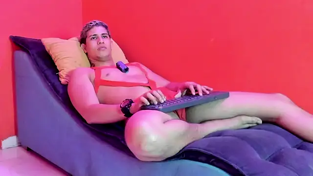 Živý XXX chat dominic_connor