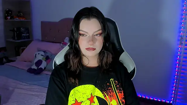 OphelianaRose33's Live XXX Chat