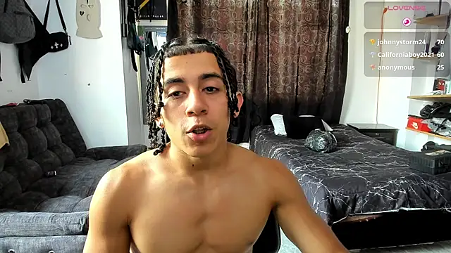 Bradley_Strong Webcam-Show