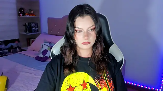 צ'אט XXX בשידור חי של OphelianaRose33