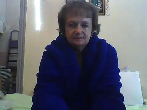 צ'אט XXX בשידור חי של JesykaLove566