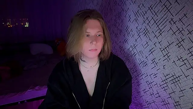 Hirtay live XXX chat
