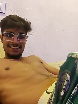 Chatroom XXX en direct de kaushikhotty