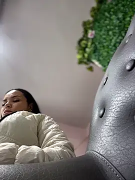 Chat XXX ao vivo de Naatalia
