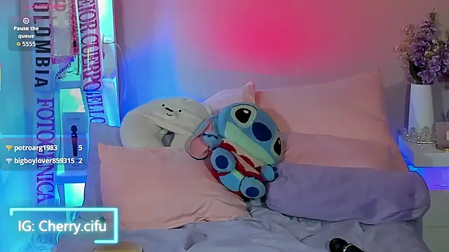 Živý XXX chat CherrySeraphine1