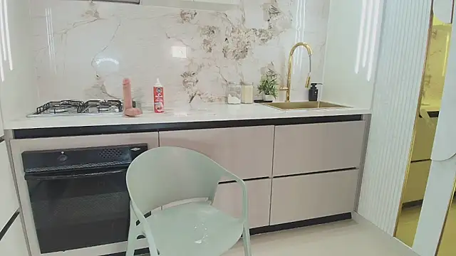 Chat +18 de Zoe_borgues ao vivo