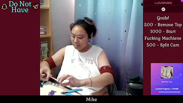 Chatroom XXX en direct de Cypurr
