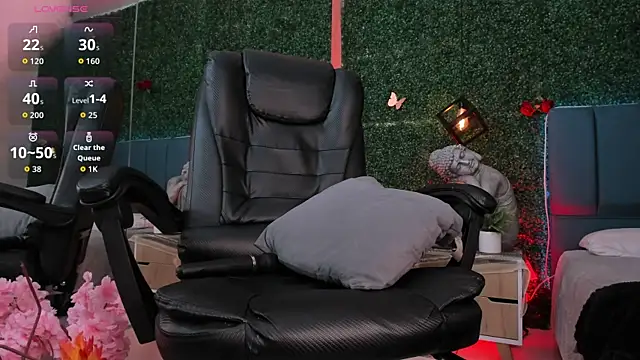 Kiaraa88 live XXX chat