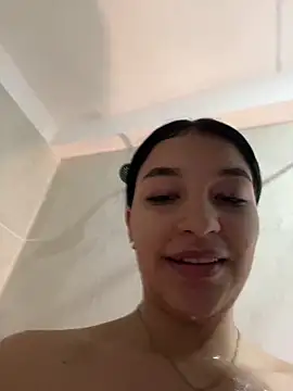 Chat XXX en directo de Hhannachiki