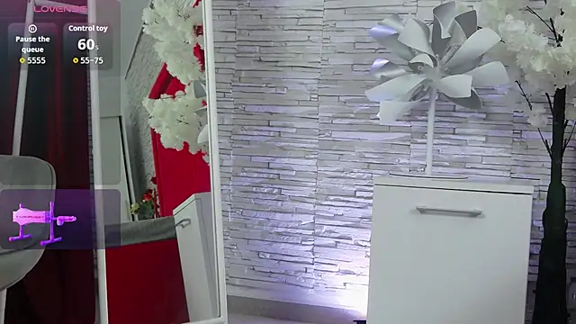 Онлайн чат XXX RubbiDark