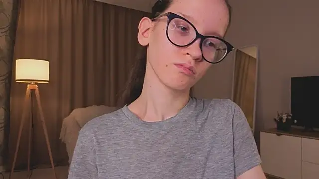 BettyBrowni's Live XXX Chat
