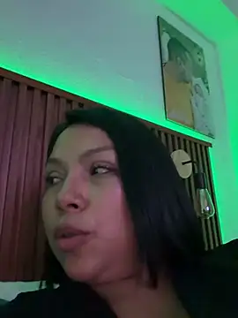 ISABELLA__LUNA élő XXX-chatje
