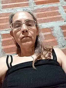 دردشة NanitaFun الجنسية المباشرة
