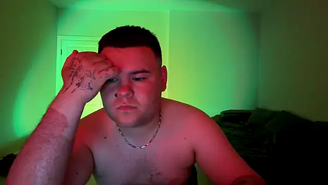 XXX chat uživo modela Shein_gray