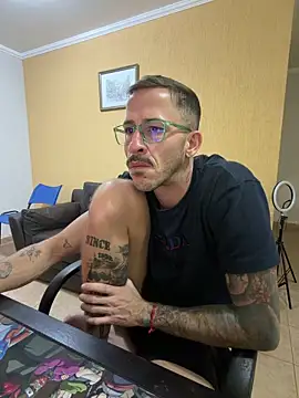 Chat +18 de MeladoDiMel ao vivo