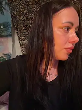 DaisyStreet Live XXX Chat