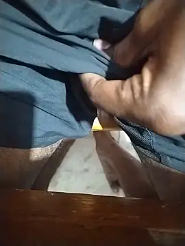 Luckyprasad2486 Obrolan Langsung XXX