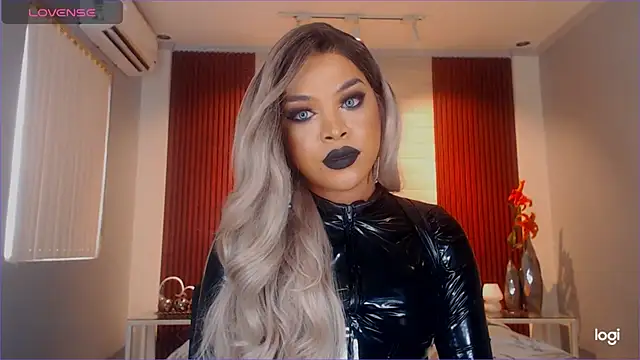 MarryQueen22 live XXX chat