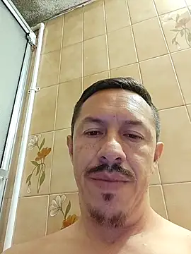 Czat XXX na żywo – RokyVergao