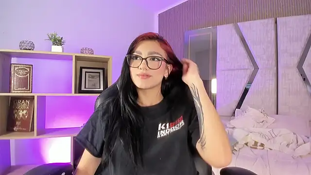 Chat +18 de Nezukoo_1 ao vivo