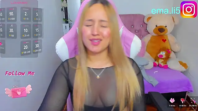 Czat XXX na żywo – ema_tayy