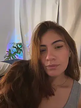 Chat +18 de emmily_d ao vivo