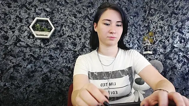 Moon_foxy_ Chat XXX in diretta