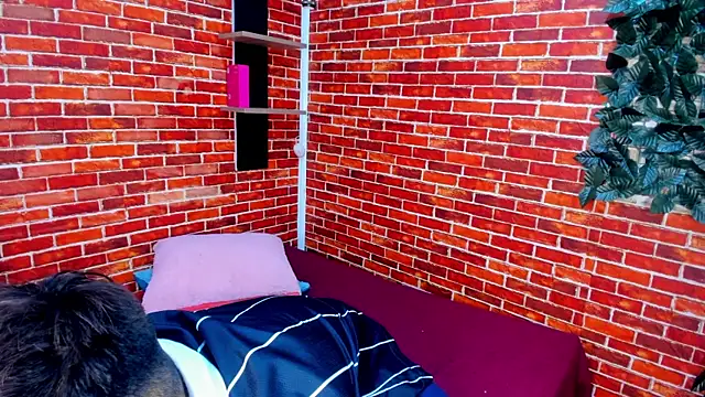 XXX chat uživo modela Thiago_Kozak