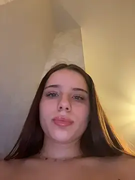 Immy_MeganのライブXXXチャット