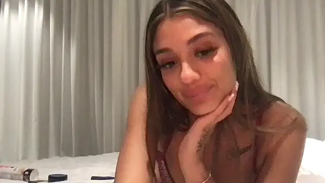 realskyrose – Naživo XXX chat