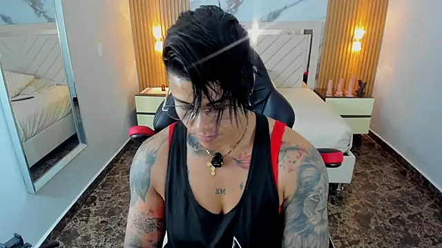 KAROLLJONES1's Live XXX Chat