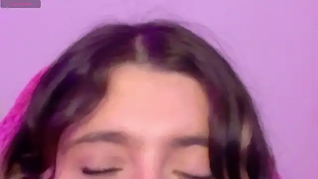Chat +18 de Sachi_Meow ao vivo