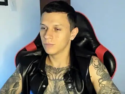 Masterdave7 Chat XXX live