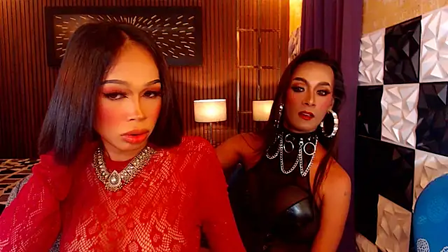 دردشة SeductiveAshleyTS الجنسية المباشرة