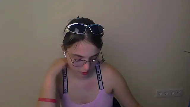 Sun_Shine__ Live XXX-chat