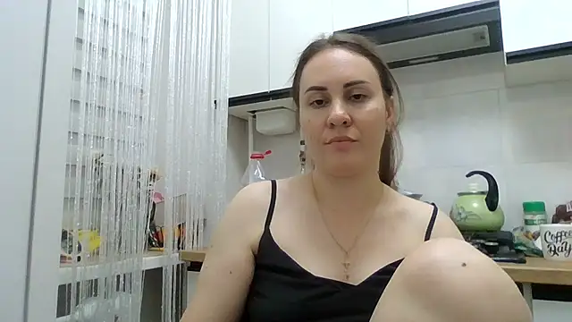 XXX chat uživo modela MeadowEyes