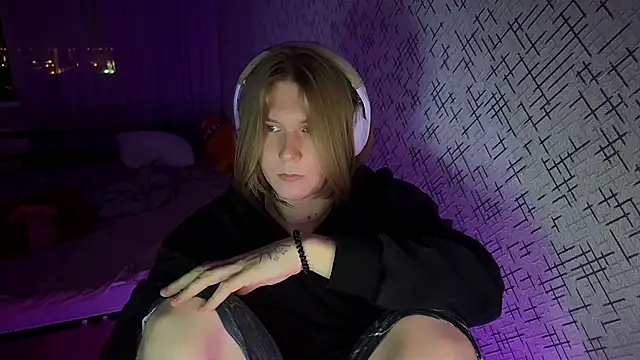 Chat +18 de Hirtay ao vivo
