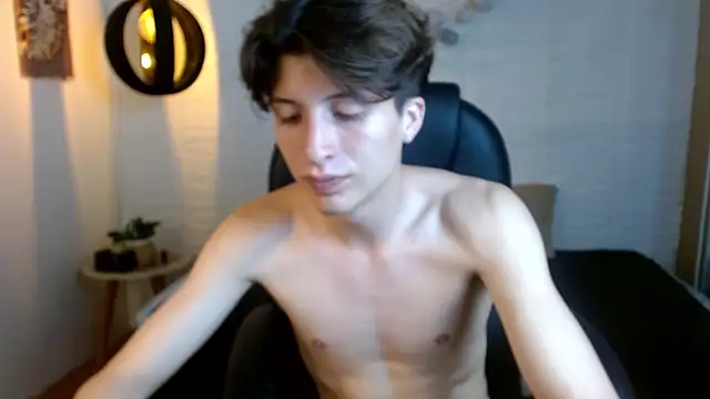 Marcovioletn Live XXX chat