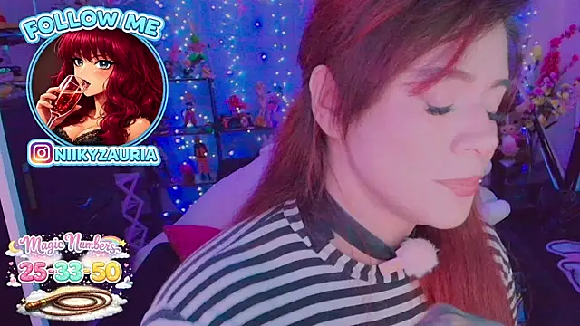 _niiky élő XXX-chatje